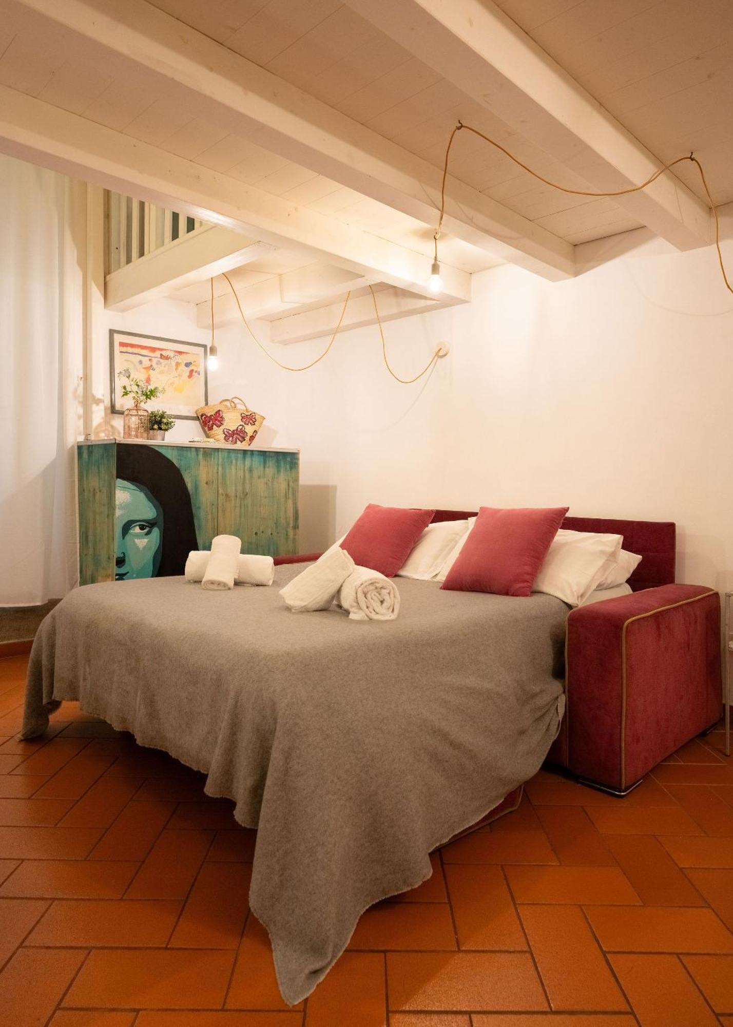 Keys Of Italy - Laura 34 - Monolocale Soppalcato Centrale E Silenzioso ฟลอเรนซ์ ภายนอก รูปภาพ