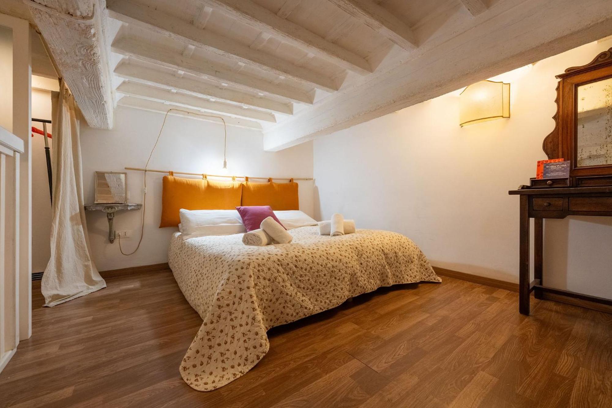Keys Of Italy - Laura 34 - Monolocale Soppalcato Centrale E Silenzioso ฟลอเรนซ์ ภายนอก รูปภาพ